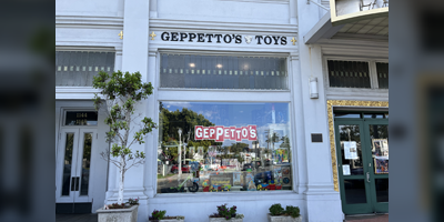 storefront for Geppetto's - Coronado - click for google map page